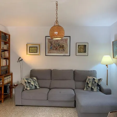 Apartamento Mi Casa De *